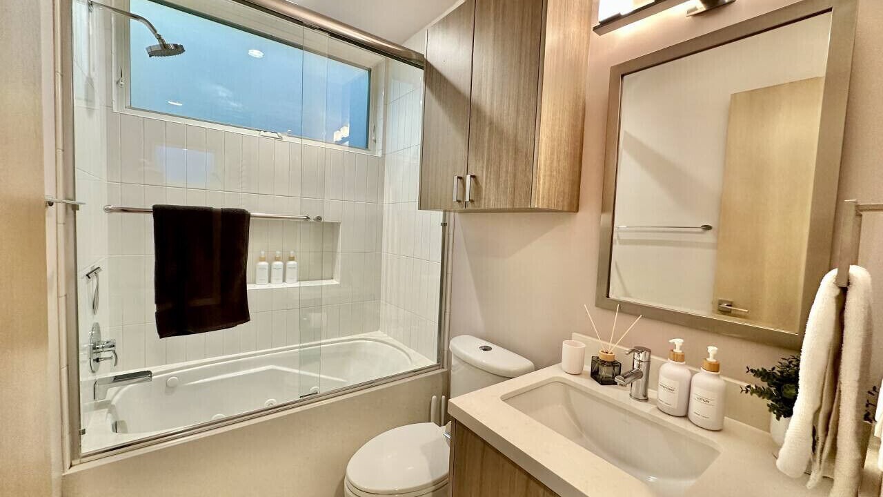 Photo of Bathroom in The Strand