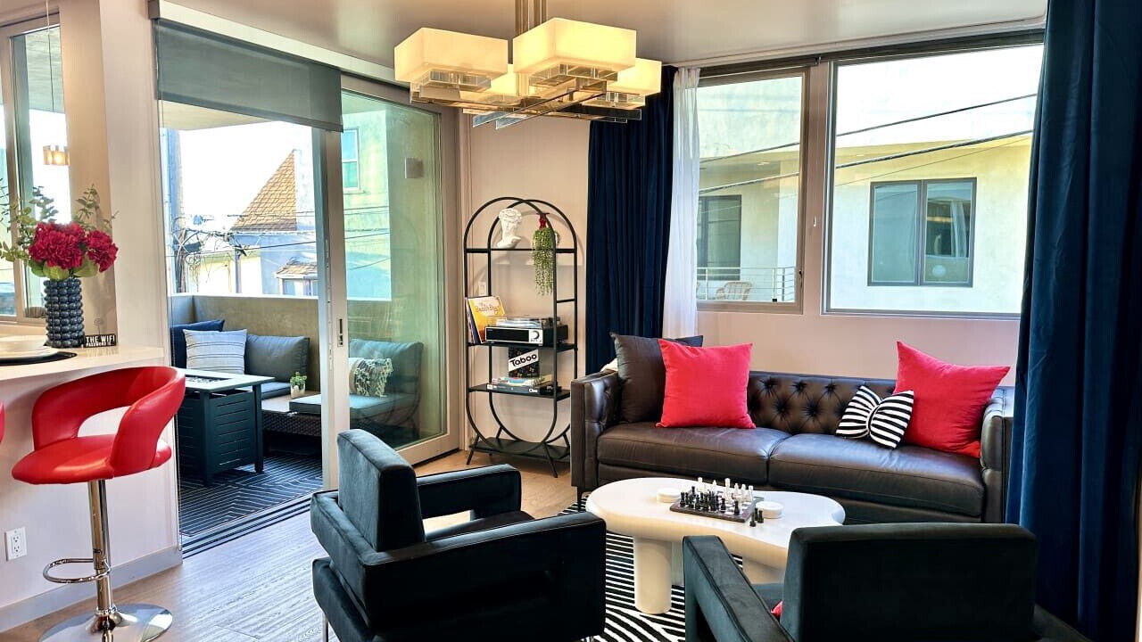 Photo of Livingroom in The Strand