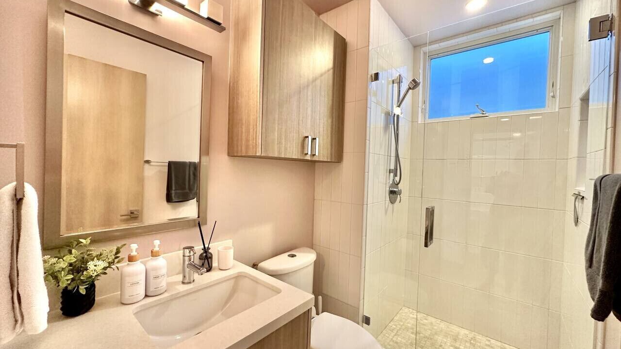 Photo of Bathroom in The Strand