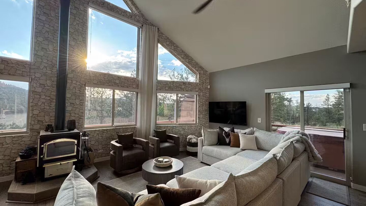 Photo of Livingroom in Florissant
