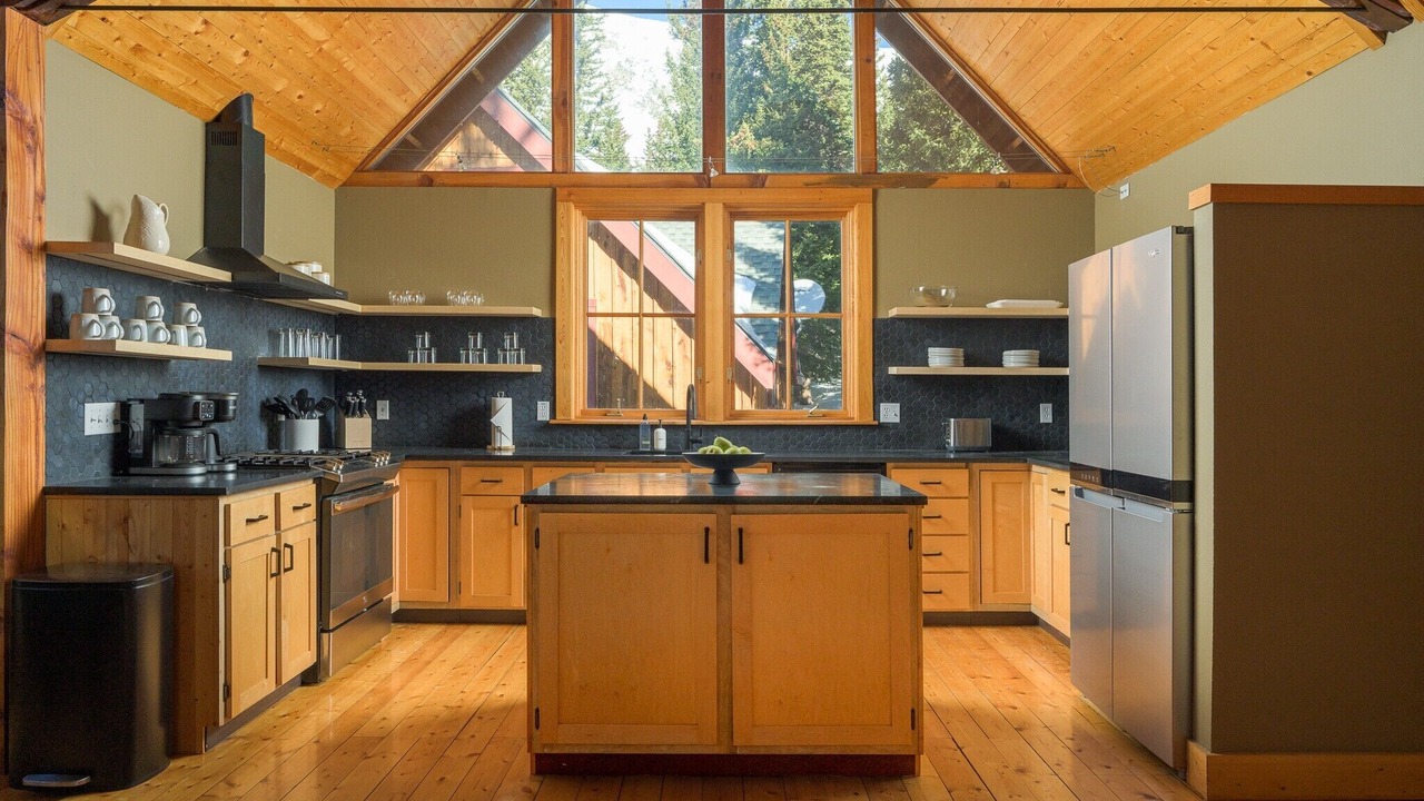 Photo of Kitchen in Saint Mary's