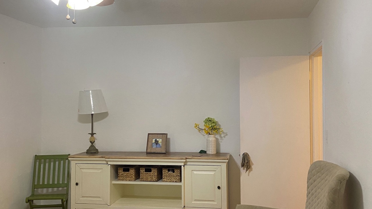 Photo of Bedroom in South Lake