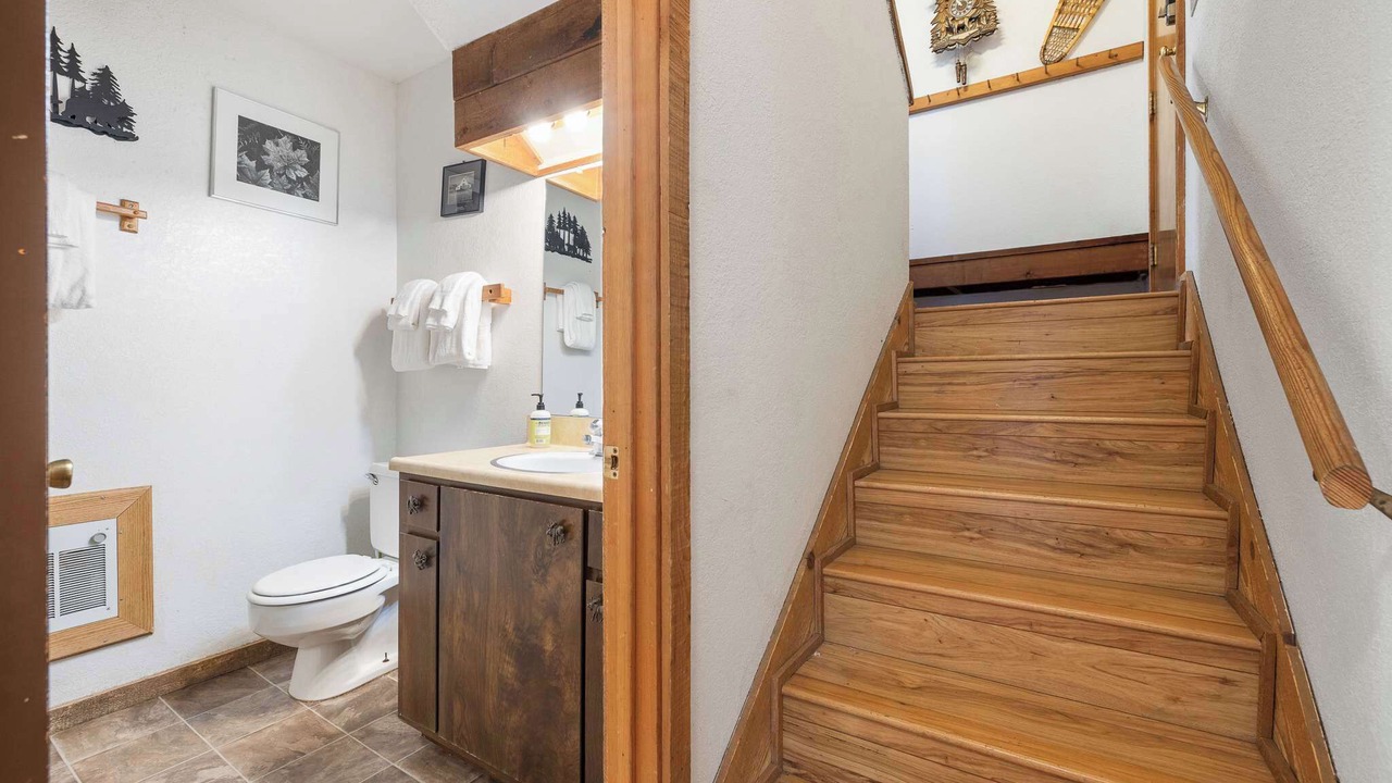 Photo of Bathroom in Shaver Lake