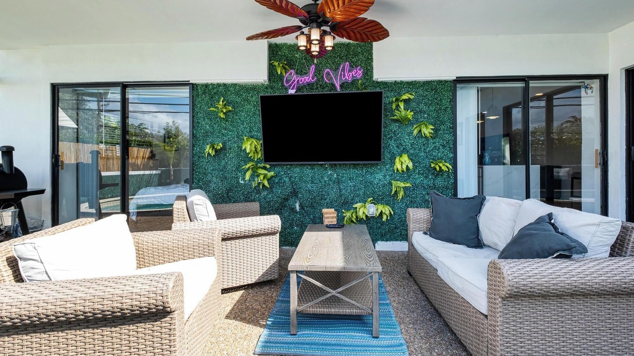 Photo of Outdoor in Imperial Point