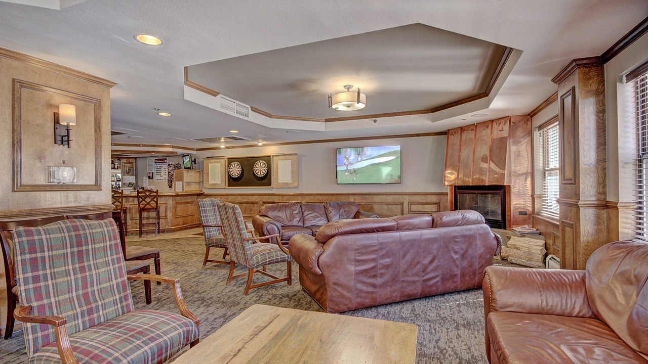 Photo of Livingroom in Historic District