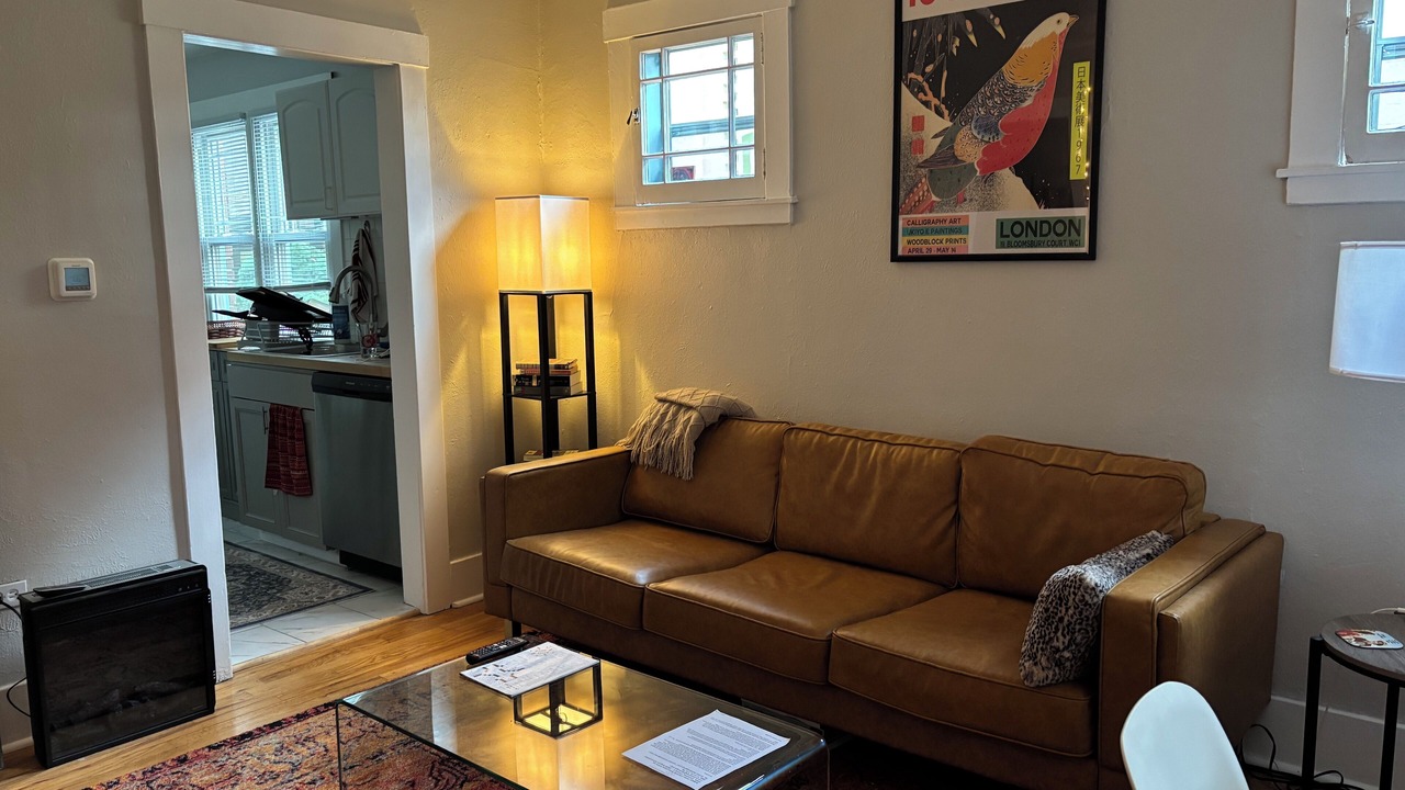 Photo of Livingroom in Whittier