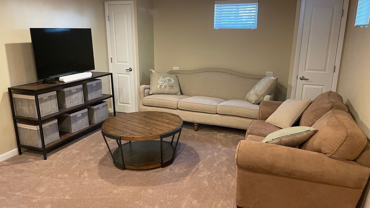 Photo of Livingroom in Englewood