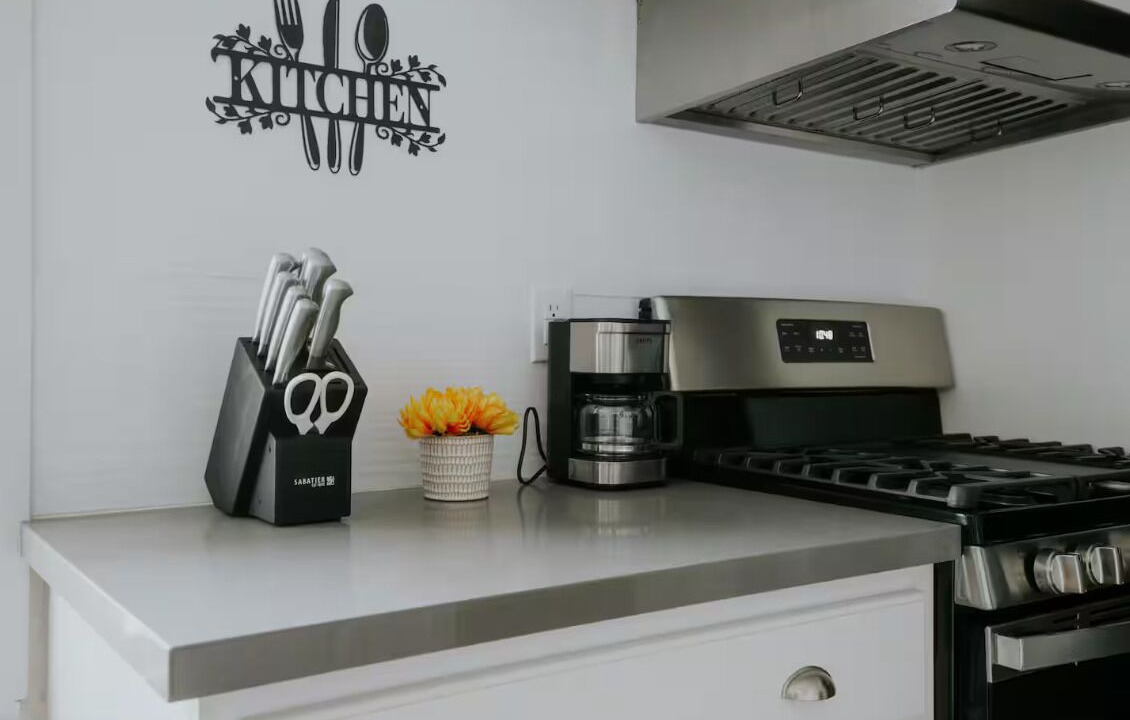 Photo of Kitchen in Midway City