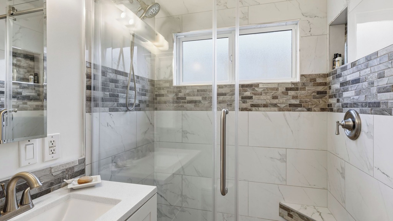 Photo of Bathroom in Carpinteria