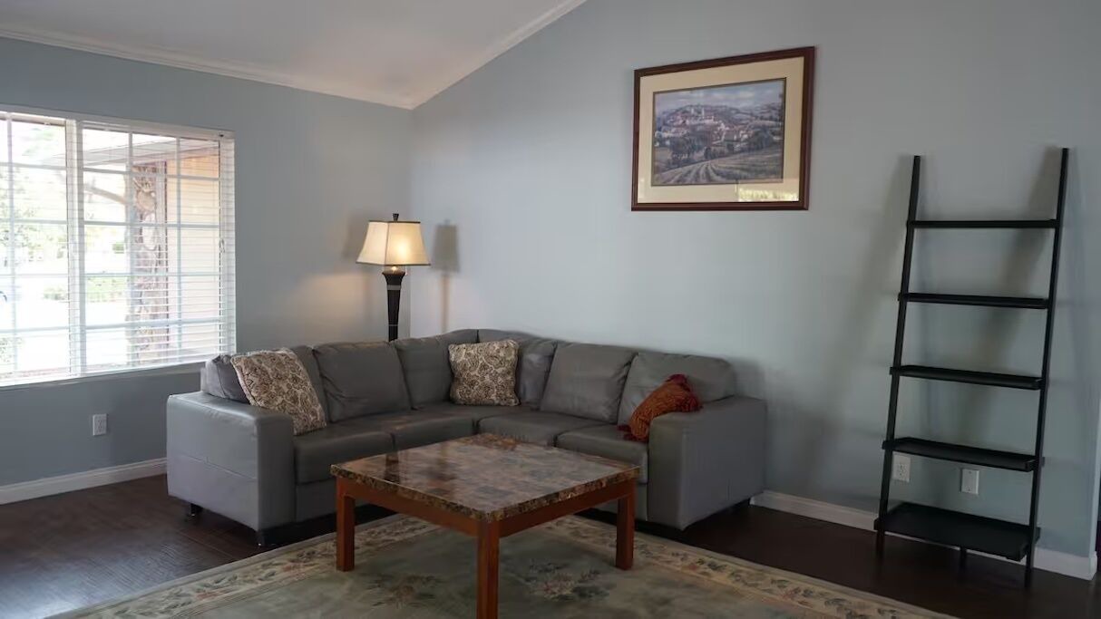Photo of Livingroom in Wildomar
