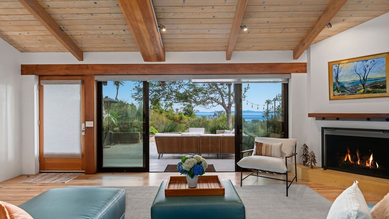 Photo of Livingroom in Campanil