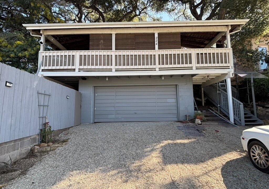 Photo of Outdoor in Oak View