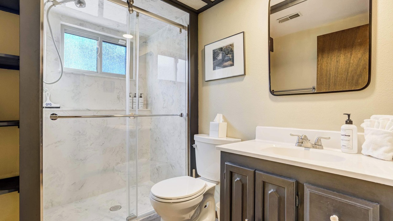 Photo of Bathroom in Cheyenne Meadows