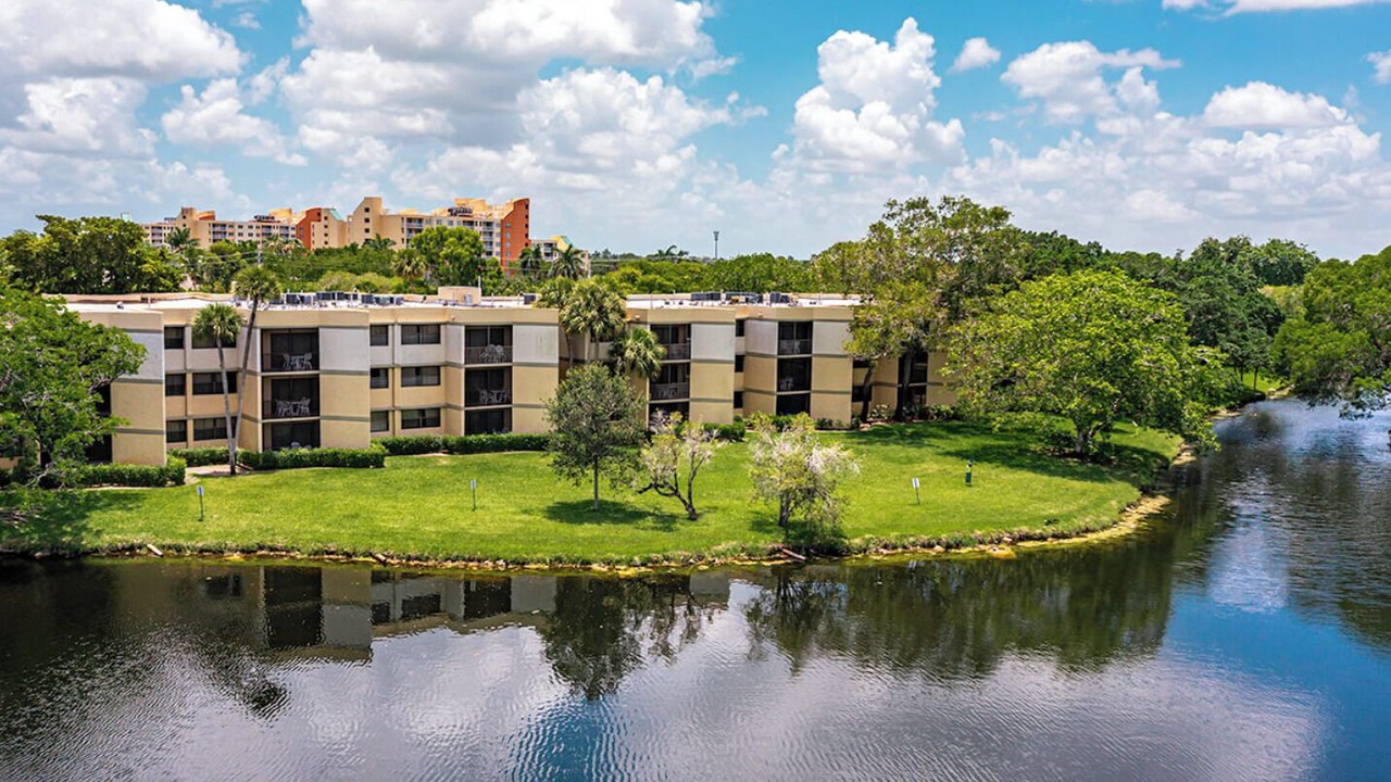 Photo of Outdoor in Weston