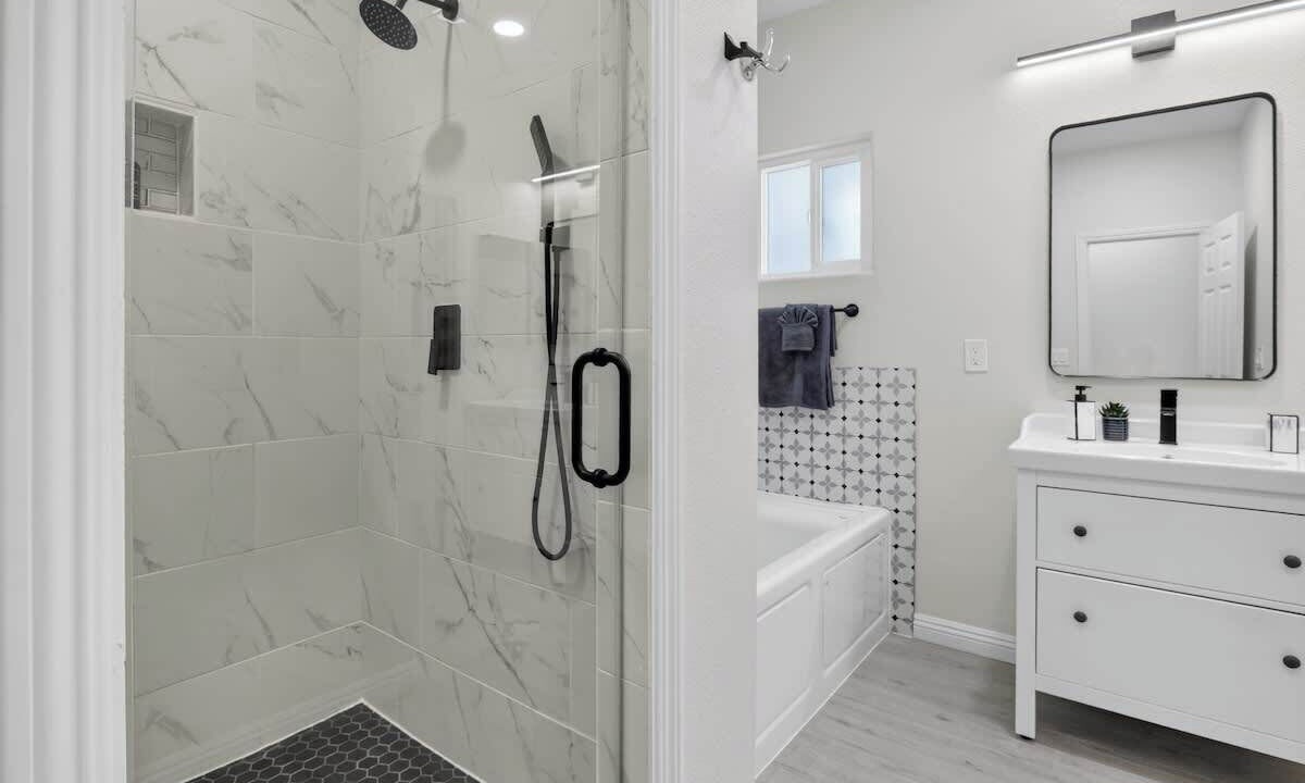 Photo of Bathroom in North Las Vegas