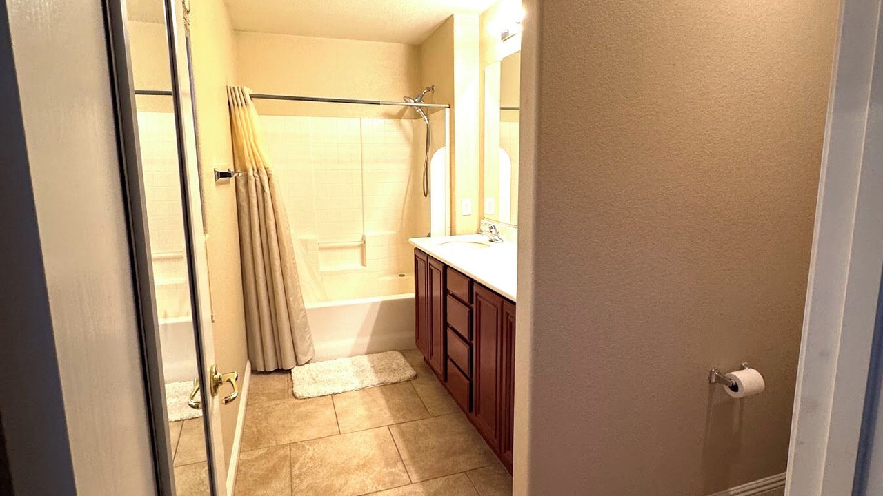 Photo of Bathroom in Summerlin West