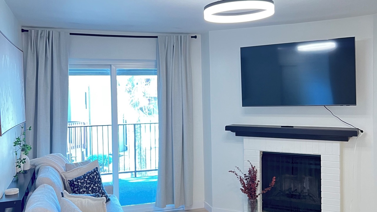 Photo of Livingroom in Washington Virginia Vale