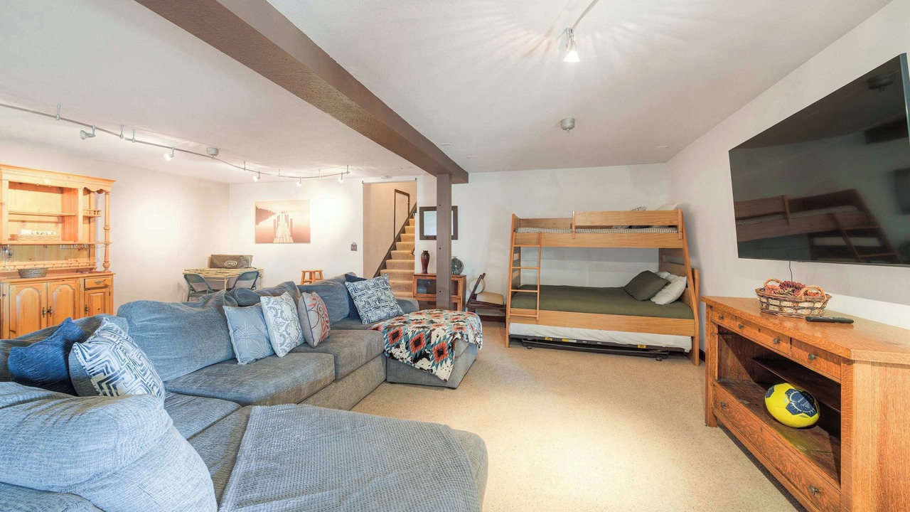 Photo of Livingroom in Fairplay