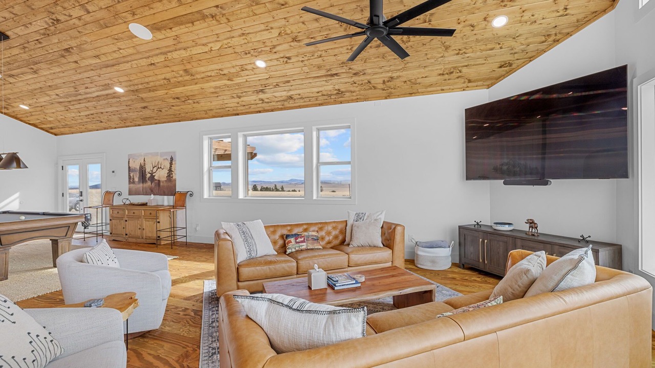 Photo of Livingroom in Fairplay