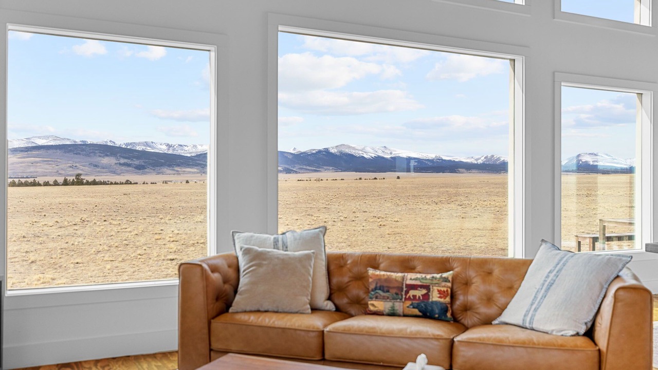 Photo of Livingroom in Fairplay