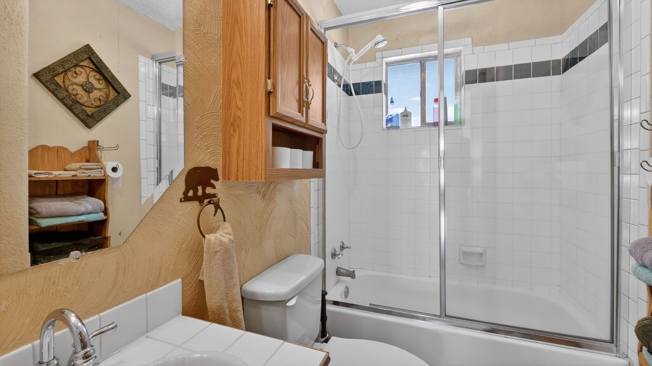 Photo of Bathroom in Rainbow Valley