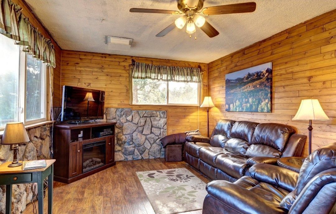 Photo of Livingroom in Rainbow Valley