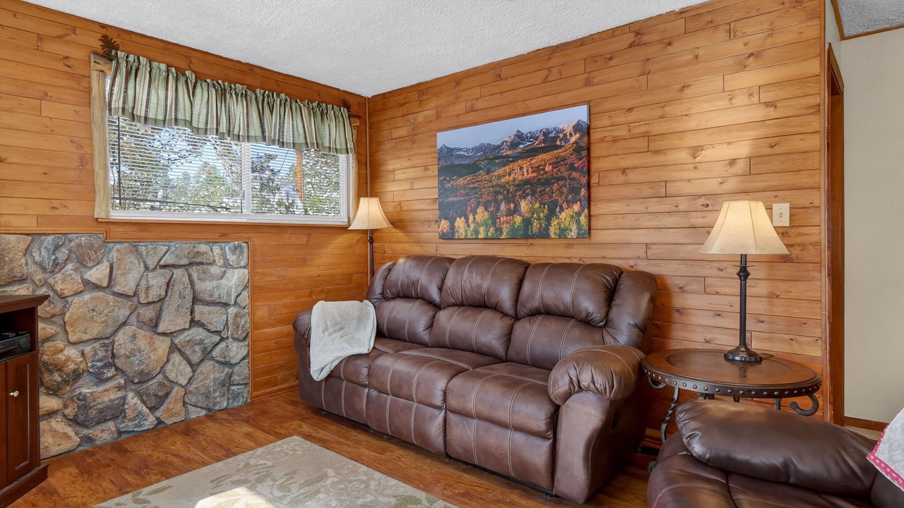 Photo of Livingroom in Rainbow Valley
