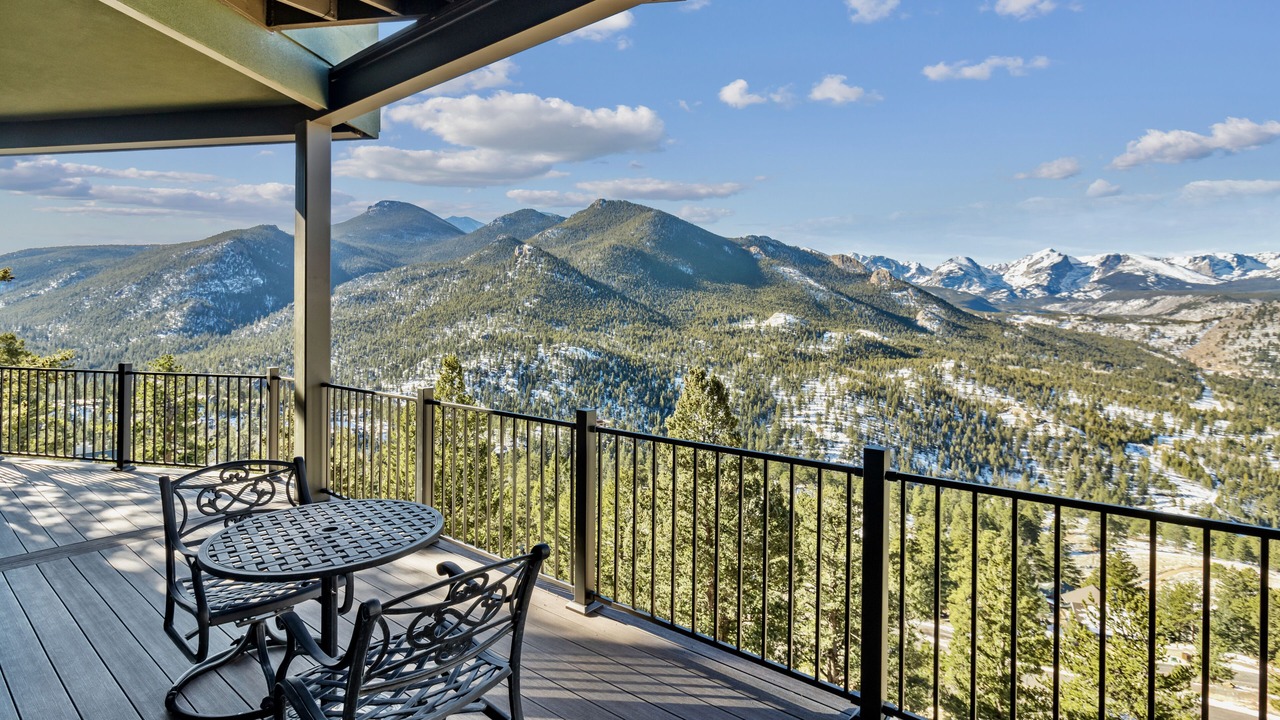 Photo of Outdoor in Windcliff Estates
