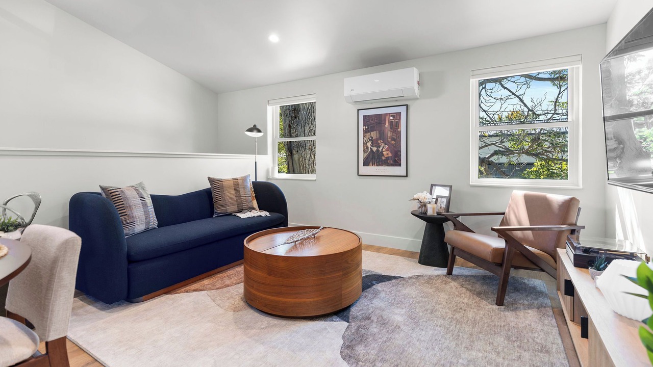 Photo of Livingroom in Sunnyside