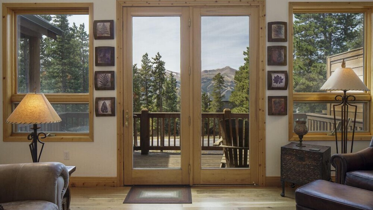 Photo of Livingroom in Woodmoor