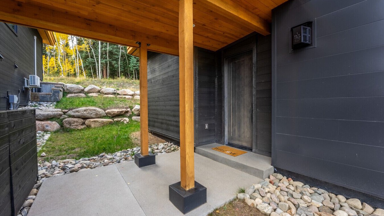 Photo of Others in Silverthorne
