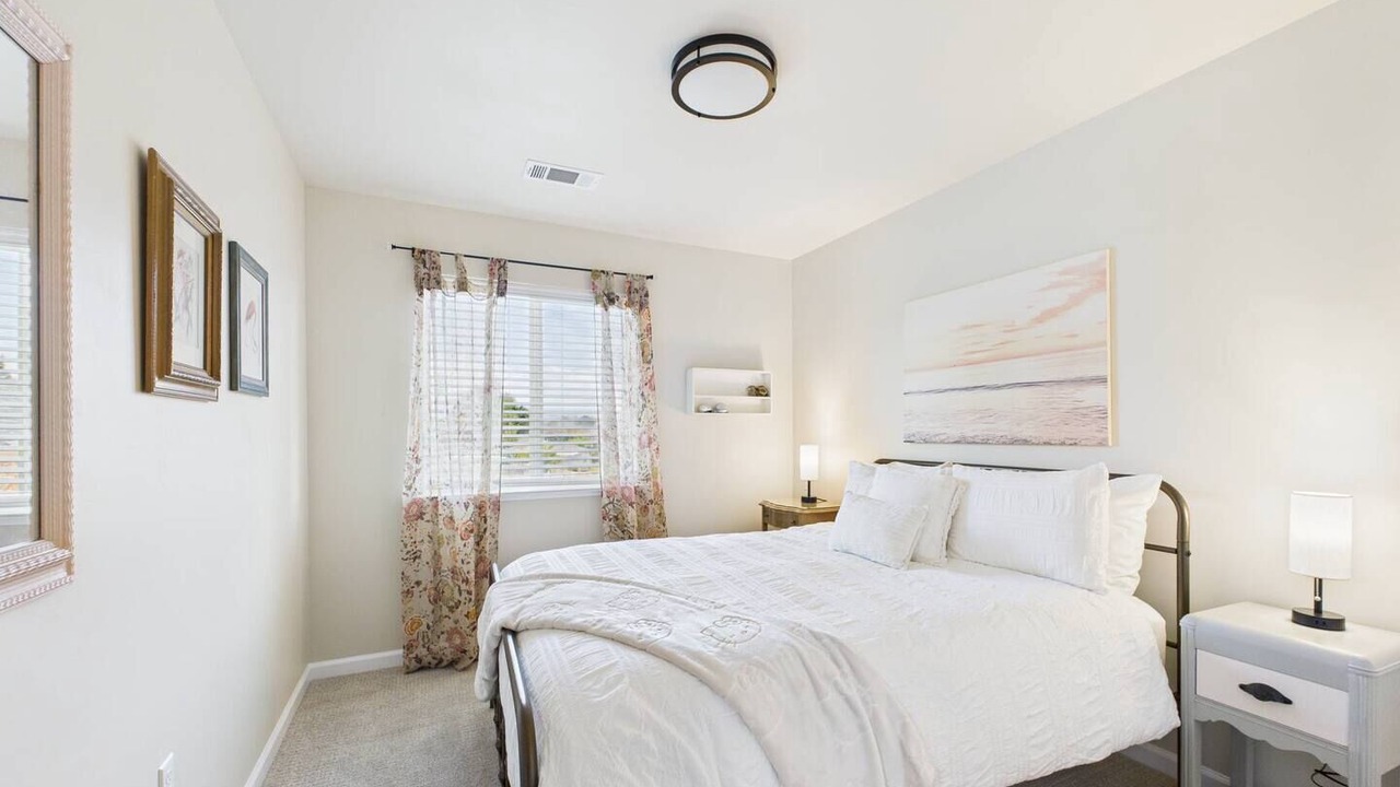 Photo of Bedroom in McKinleyville