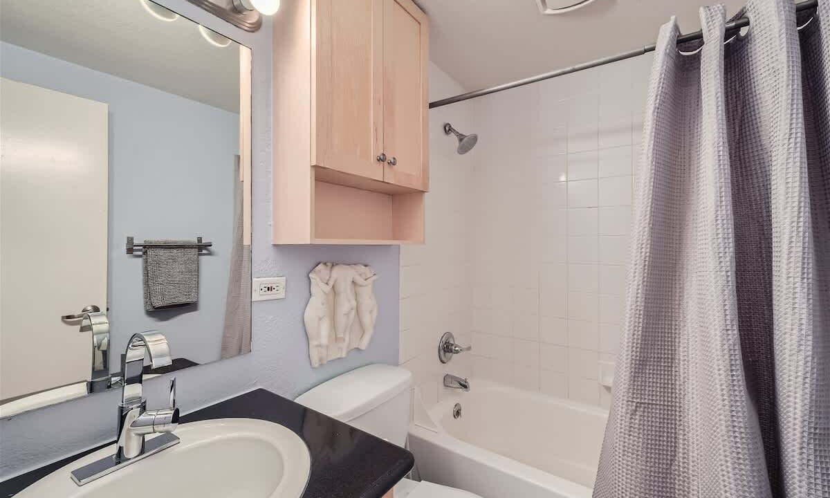 Photo of Bathroom in Speer