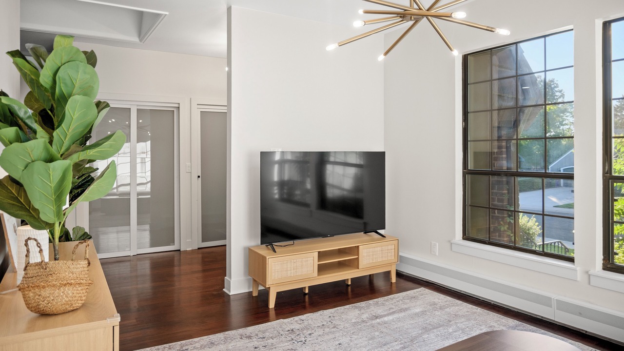 Photo of Livingroom in Hampden South