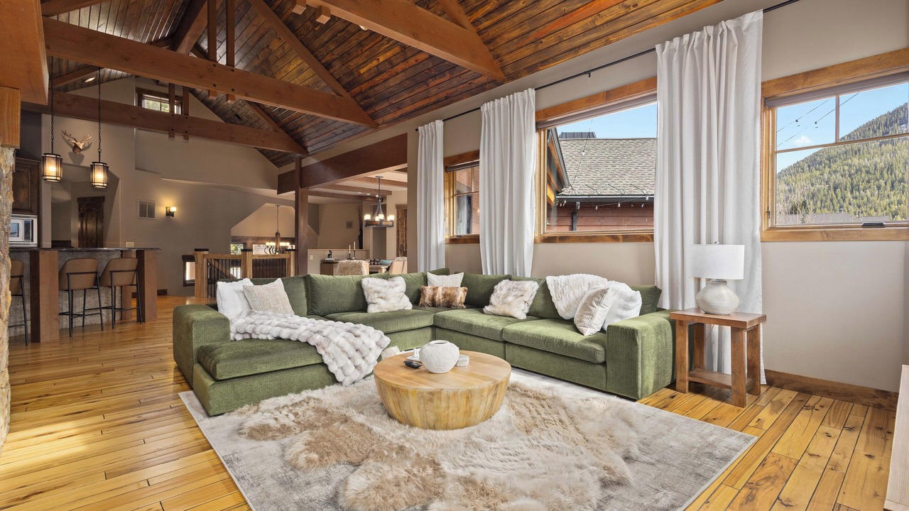 Photo of Livingroom in Keystone