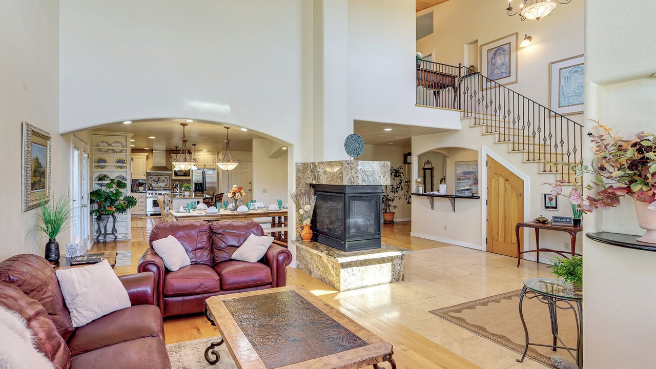 Photo of Livingroom in Mancos