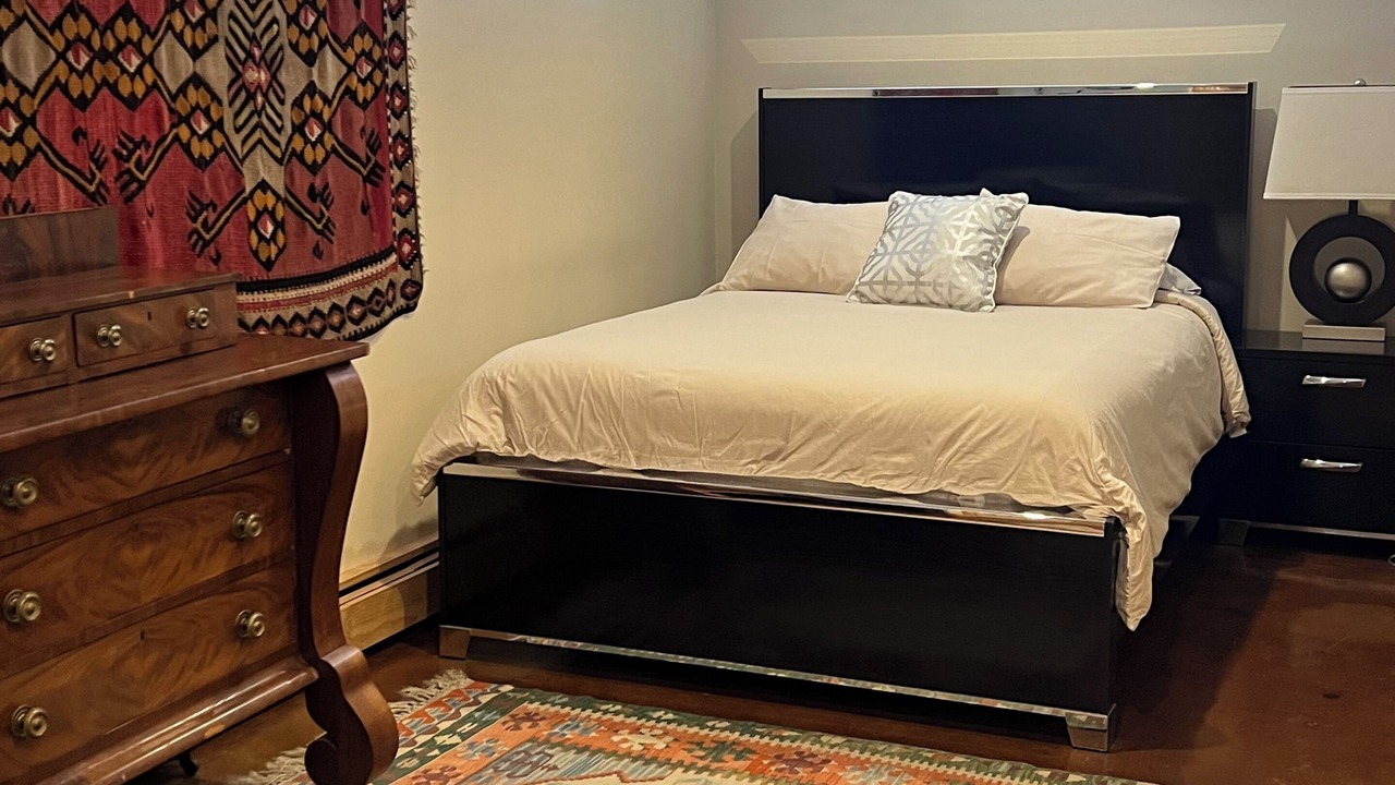 Photo of Bedroom in Old North Boulder