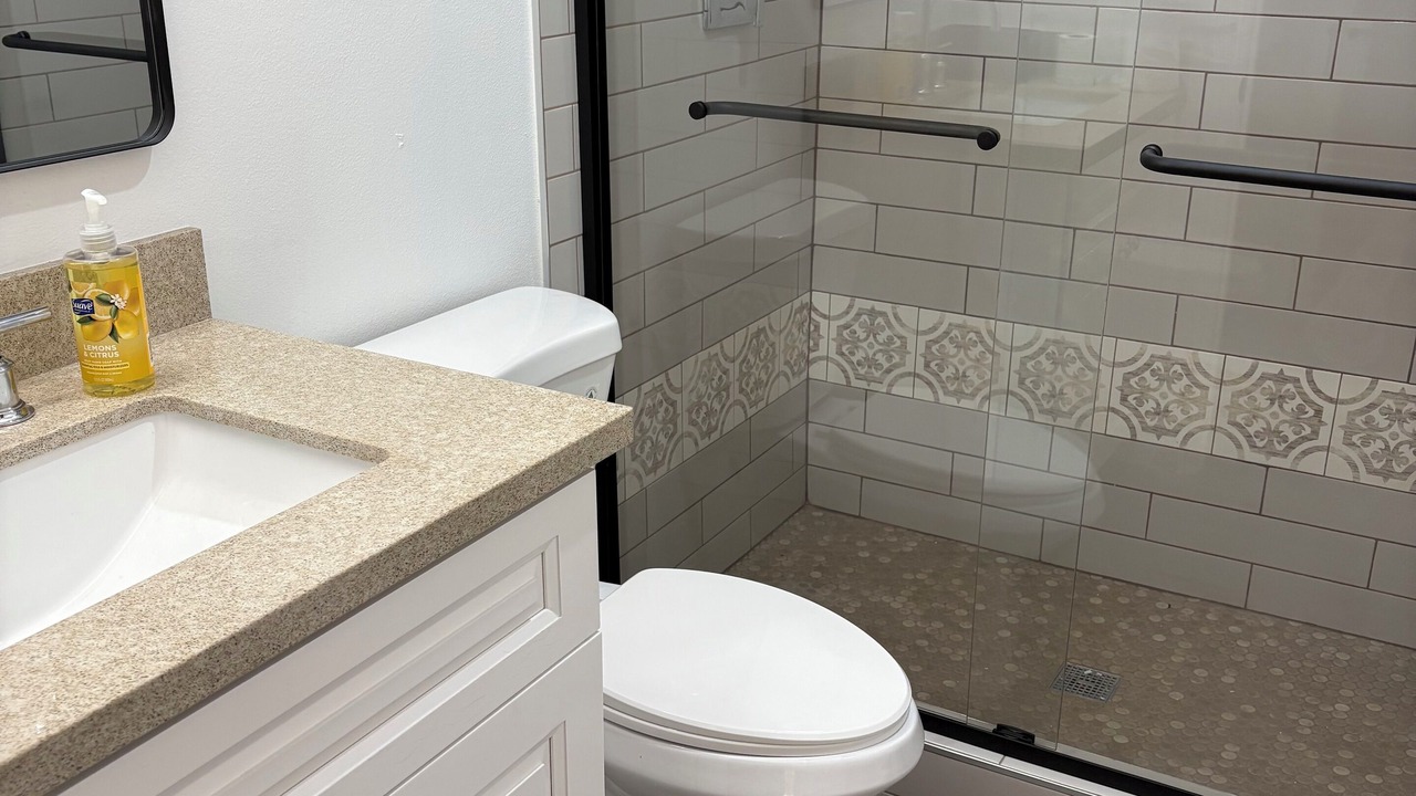 Photo of Bathroom in Oxnard