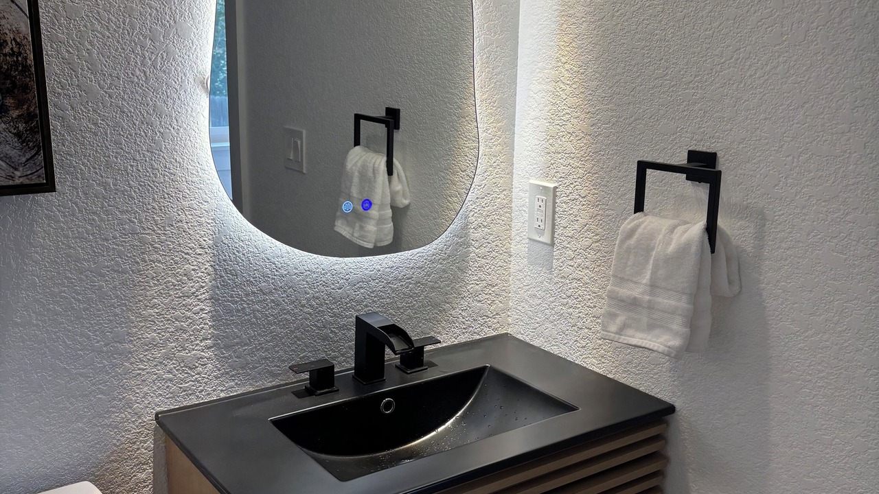 Photo of Bathroom in Bel Aire