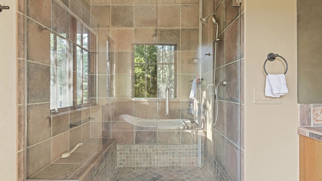 Photo of Bathroom in Cordillera