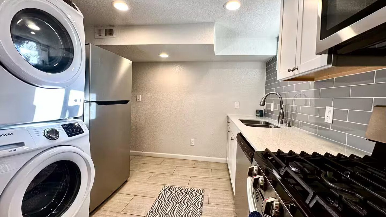 Photo of Kitchen in Edgewater