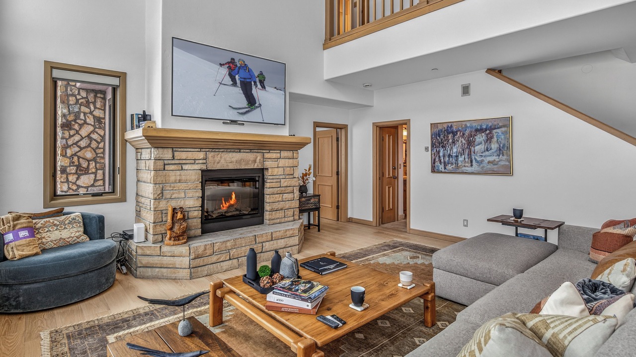 Photo of Bedroom in Highlands Townhomes