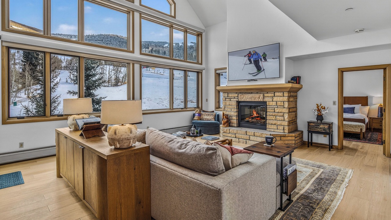 Photo of Bedroom in Highlands Townhomes