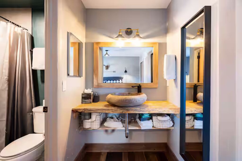Photo of Bathroom in Dillon