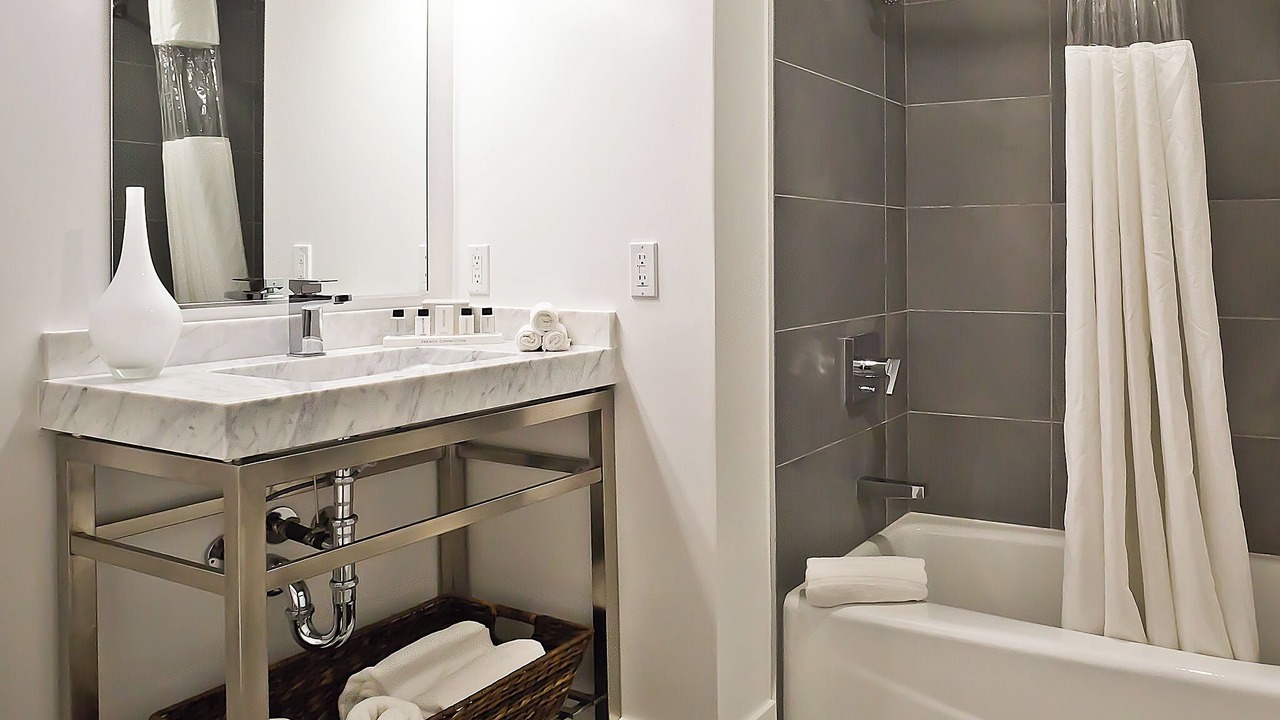 Photo of Bathroom in Sunnyvale West