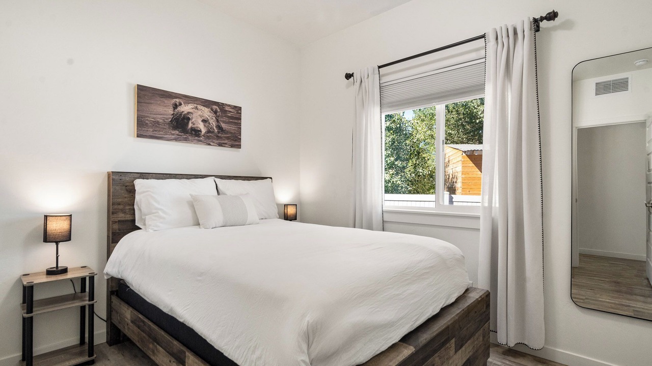 Photo of Bedroom in Montrose