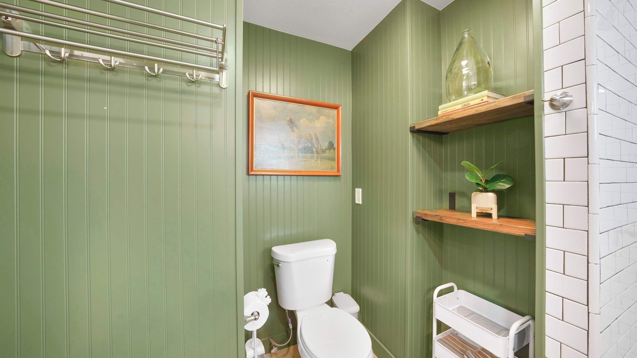 Photo of Bathroom in Los Alamos