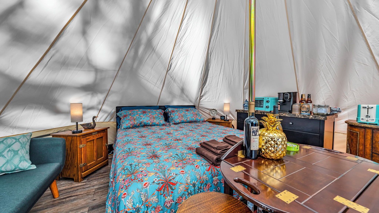 Photo of Bedroom in Los Gatos