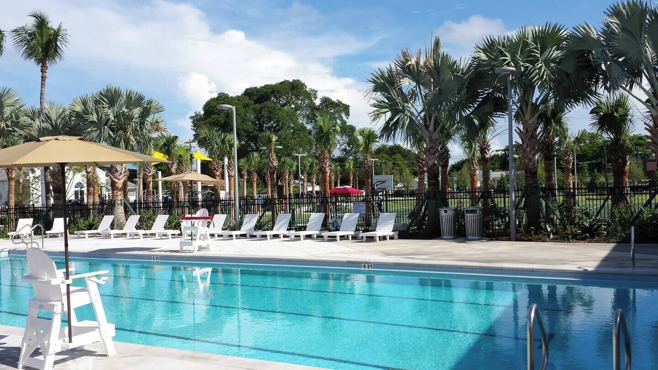 Photo of Outdoor in Hallandale Beach