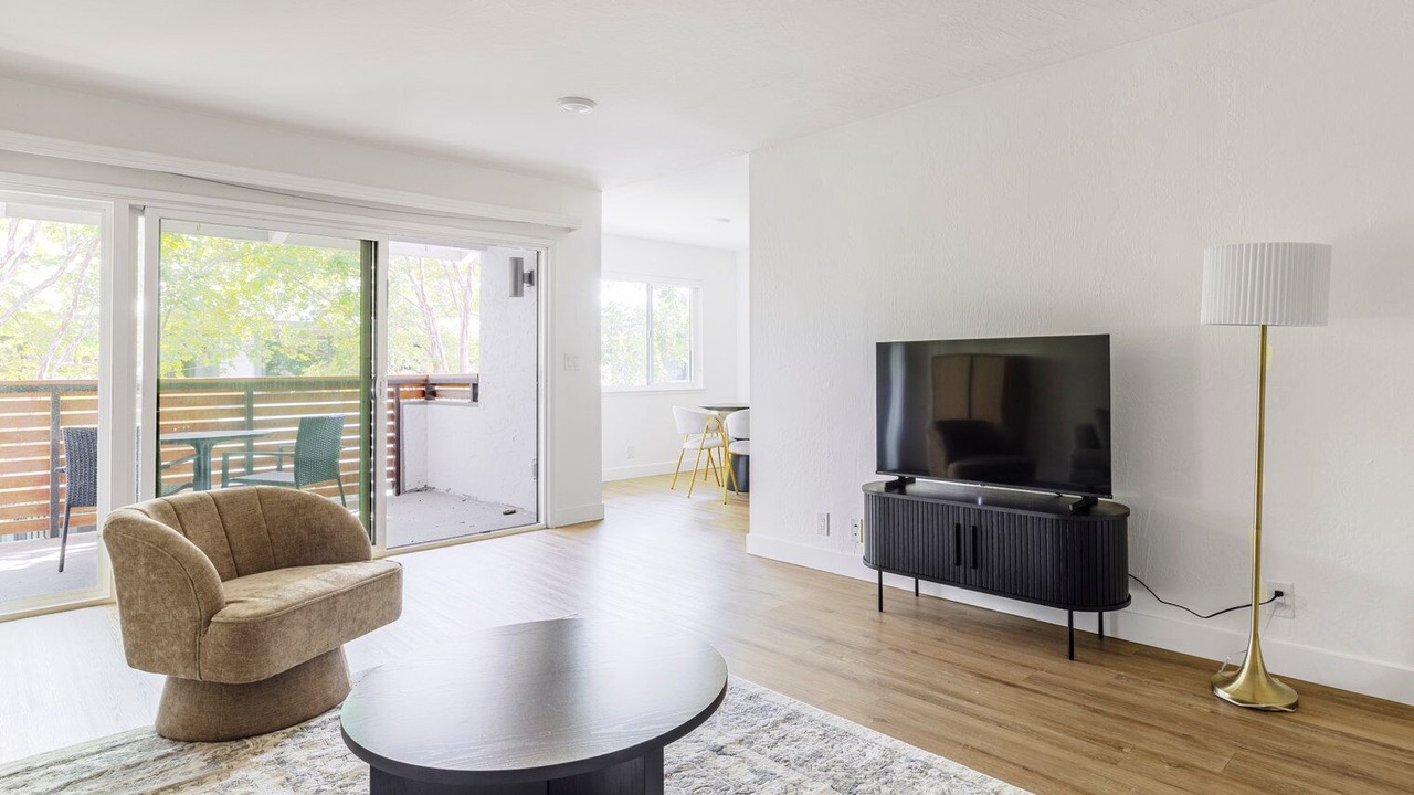Photo of Livingroom in Cupertino